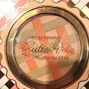 Cutie pie blush pallet